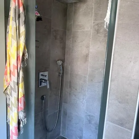 Q2 Cicek Sitesi *
